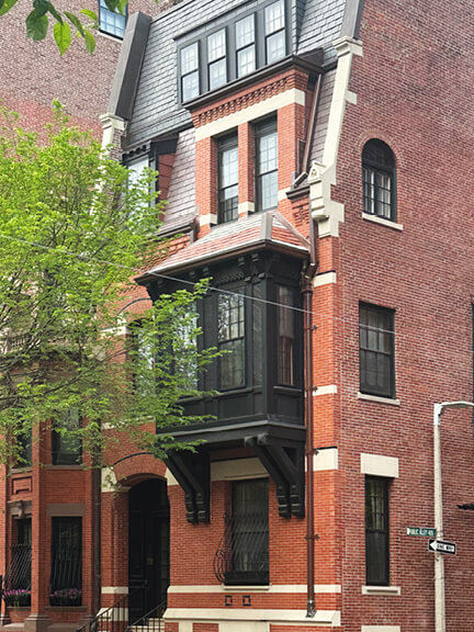 Alt text (124 characters): 20 Fairfield Street is a red-brick Victorian townhouse in Boston’s Back Bay with a carved arched entry and second-floor bay windows. Title (53 characters): 20 Fairfield Street Townhouse in Back Bay Boston Description (158 characters): This historic Victorian townhouse at 20 Fairfield Street in Boston features a carved stone entry, asymmetrical façade, and prominent bay windows.